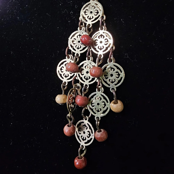 Dangle earrings with beads - Picture 3 of 3